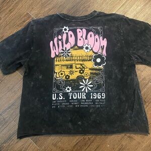 Wild Bloom US World Tour 1969 graphic tee M
